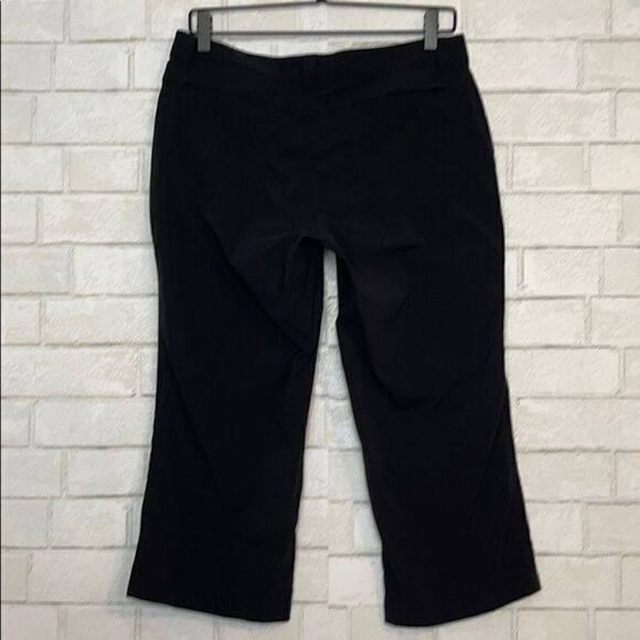 Eddie Bauer Black Nylon Hiking Capris 4 - Picture 3 of 5